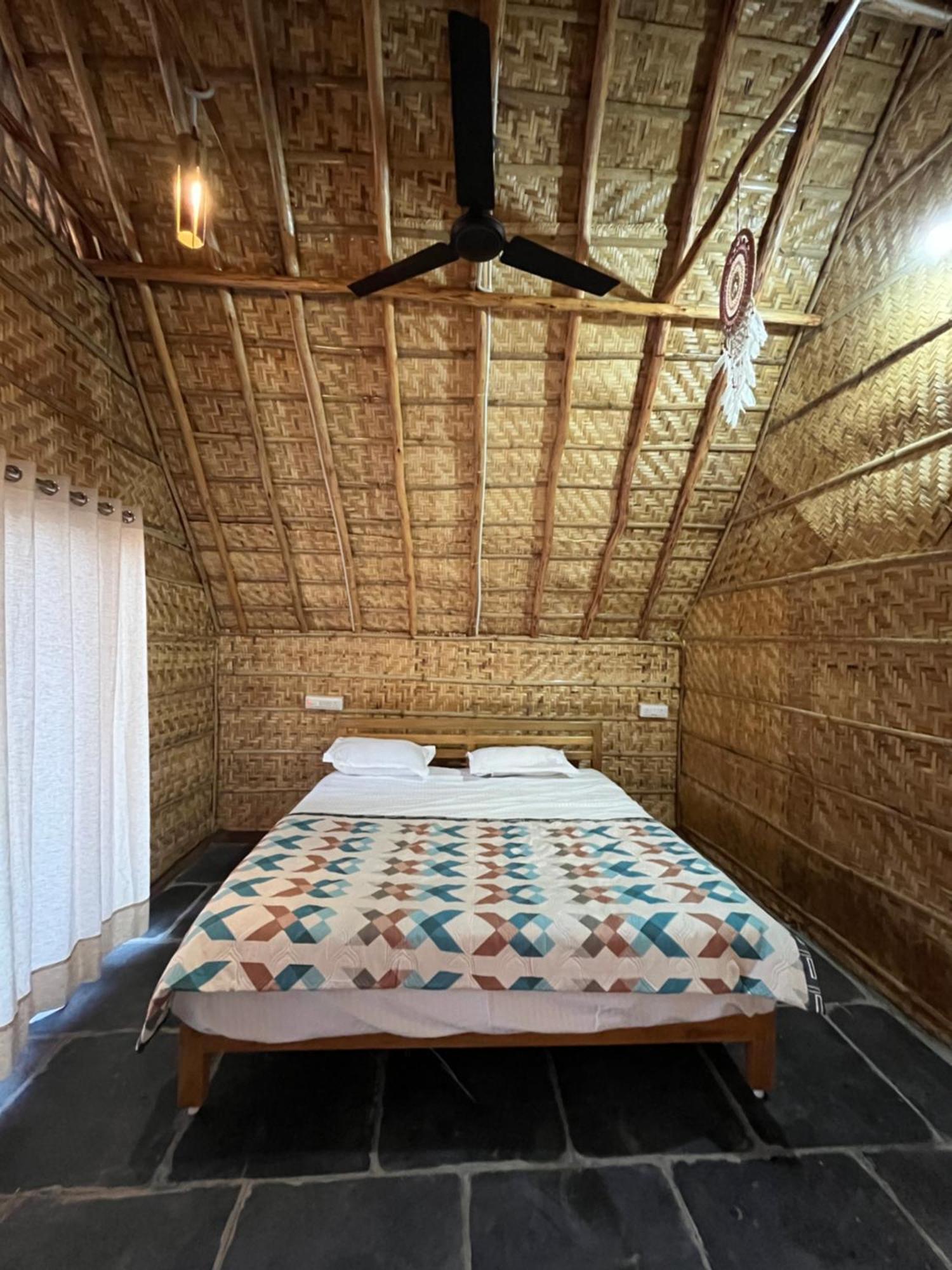 Tropical Hampi Otel Dış mekan fotoğraf