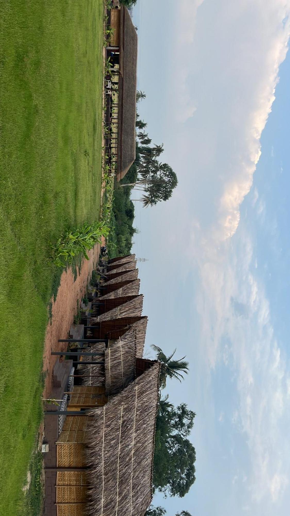 Tropical Hampi Otel Dış mekan fotoğraf