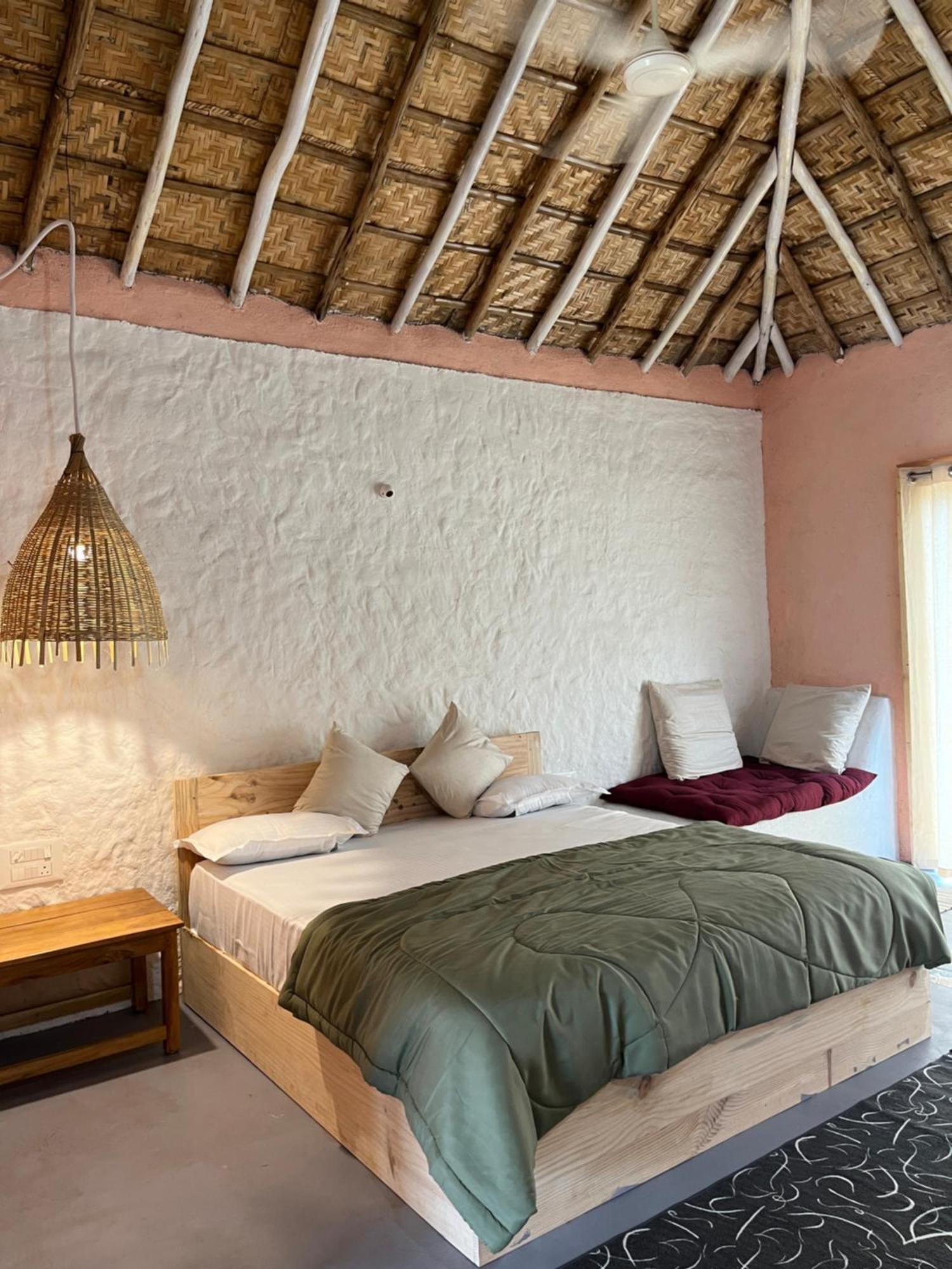 Tropical Hampi Otel Dış mekan fotoğraf