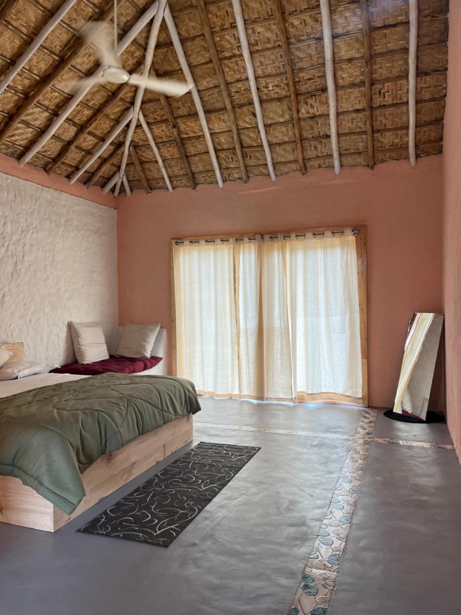 Tropical Hampi Otel Dış mekan fotoğraf