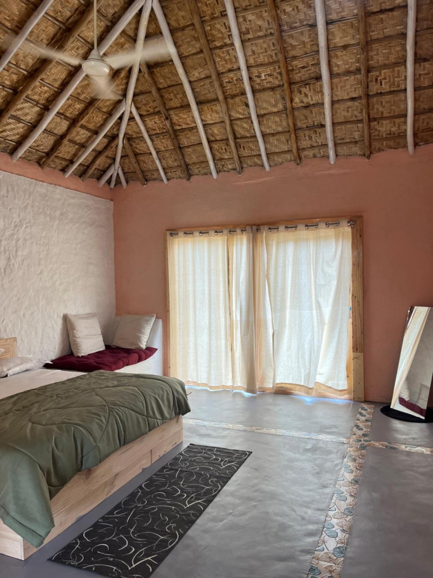 Tropical Hampi Otel Dış mekan fotoğraf